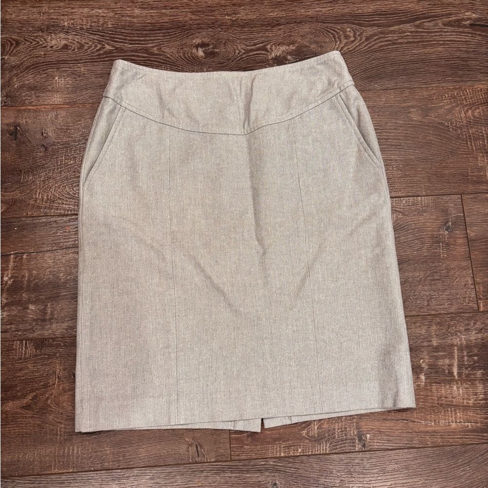 Banana Republic Gray Pencil Skirt with Pockets 4